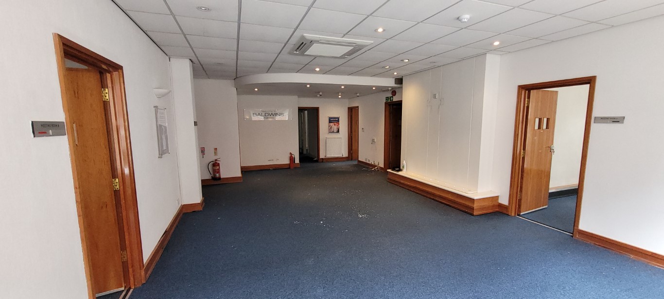 Office in Derby - photo 2